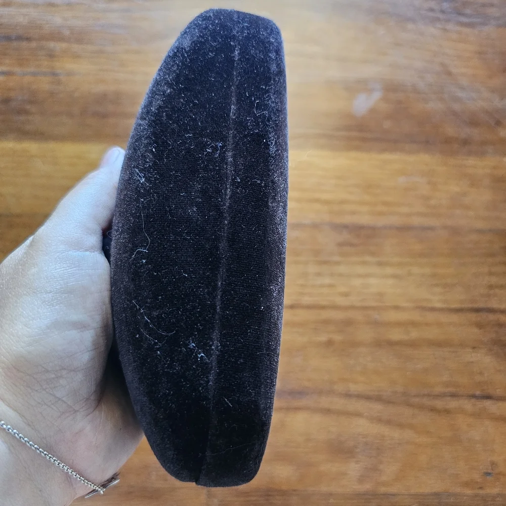 Tom Ford Dark Chocolate Brown Sunglasses‎ Case With Cleaning Tissue